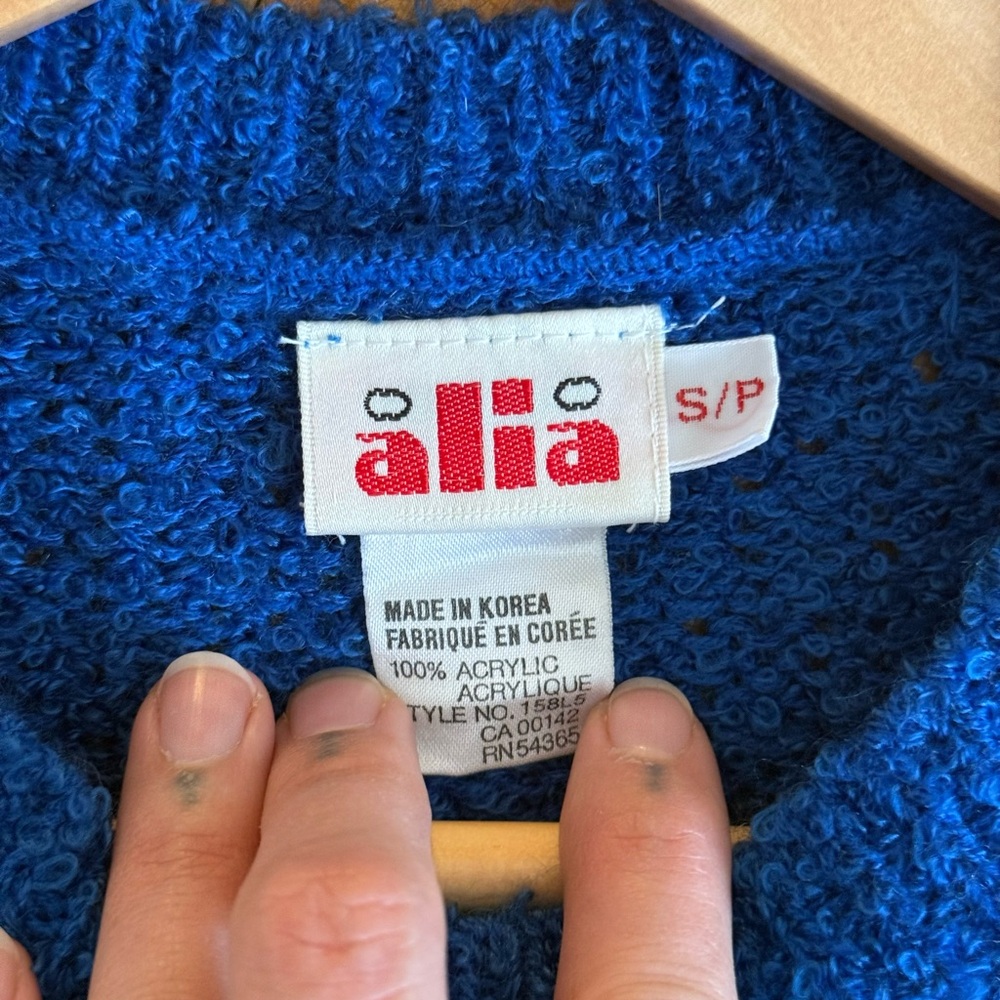 Vintage 90s Geometric Knit Sweater Blue White Retro Cabin Ski Style Small - Picture 3 of 3